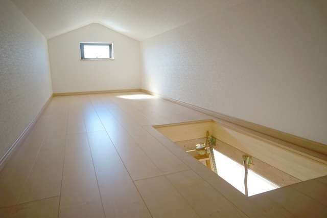 【和泉市】屋根裏収納を造って、スッキリとした居住空間を実現しませんか？